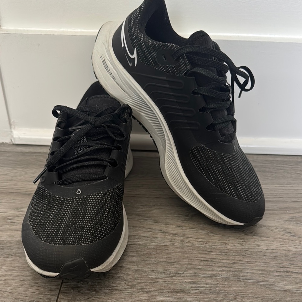 Nike Air Zoom Pegasus 38 Shield